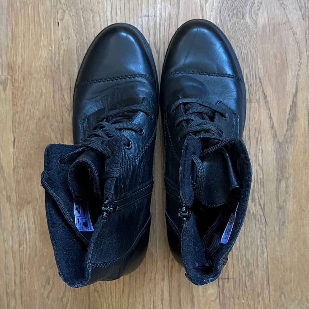 NWOT Rieker Black Leather Zip Lace Boots Size 40